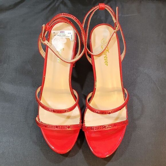 BRAND NEW FOREVER SEQUIM EMBROIDERY OPEN TOE BLOCK HEEL SANDAL - Picture 3 of 15